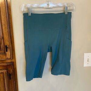 Athleta Ultimate Stash Pocket Short